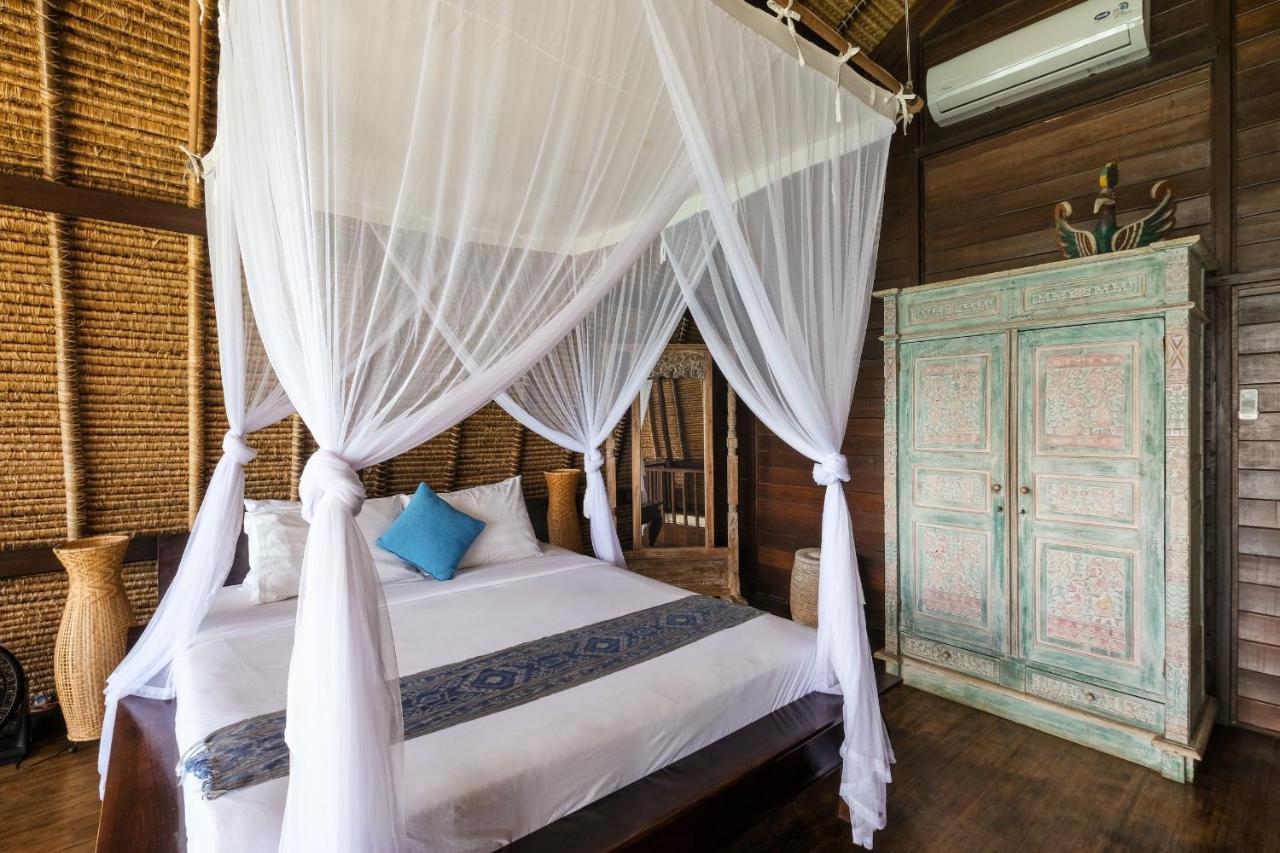 Rumah Elizabeth & Rumah Janneke Uluwatu Exteriör bild